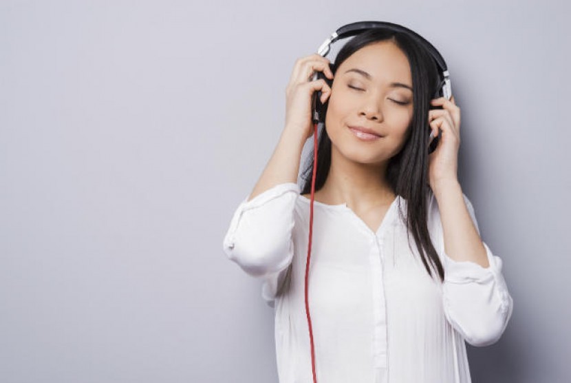 Manfaat Mendengarkan Musik Selain Sebagai Hiburan